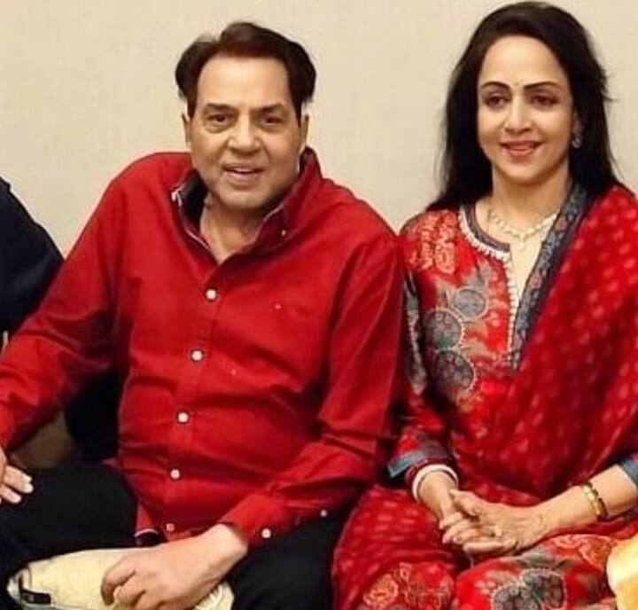 धर्मेंद्र ने अपनी पहली पत्नी प्रकाश कौर को तलाक दिने बिना ही हेमा मालिनी संग शादी रचा ली थी.