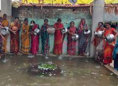 Nanded : नांदेड जिल्ह्यात पावसाची हुलकावणी, पावसासाठी महादेवाला जलाभिषेक