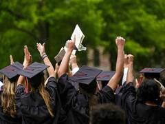 नो इंग्लिश नो एडमिशन! लोरेटो कॉलेज के इस फैसले से मचा हड़कंप, मांगी माफी