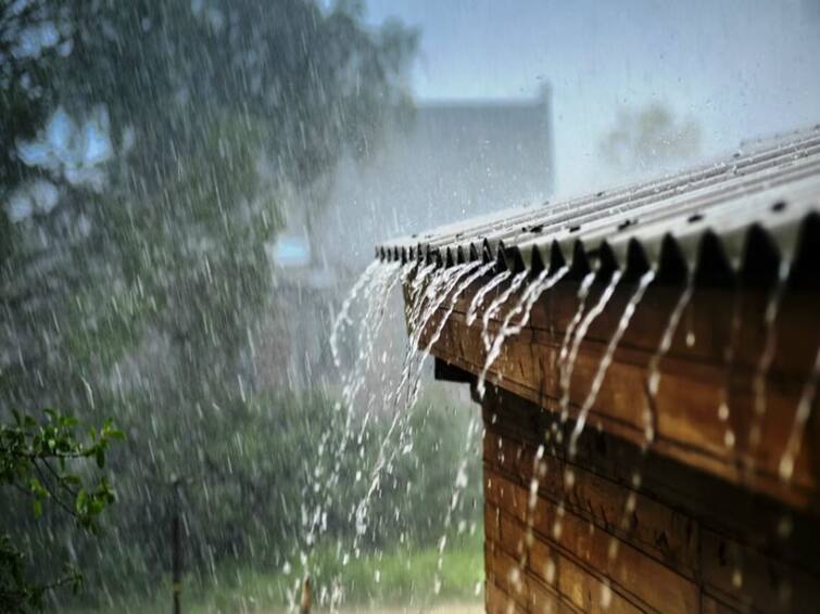 weather update Jalna rain yellow alert issued Thunderstorm with lightning and chance of rain Jalna Rain Update : जालना जिल्ह्यात आज यलो अलर्ट जारी; वीजेच्या कडकडाटासह वादळी वारे, पावसाची शक्यता