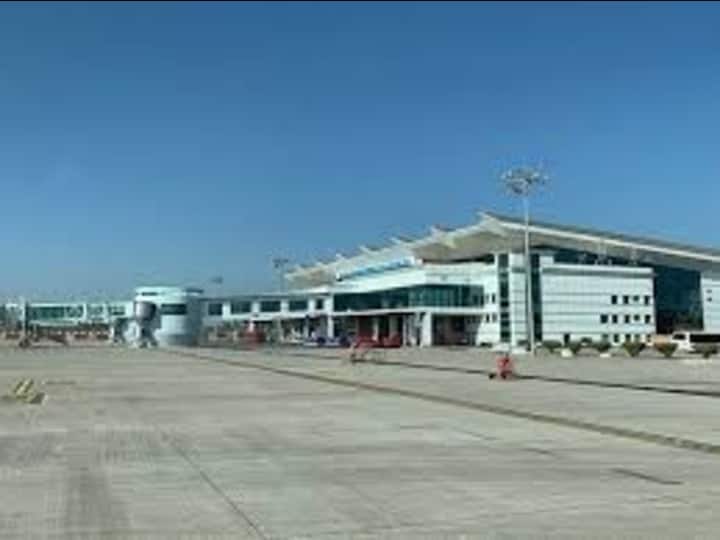 Udaipur airport recorded highest passenger load in June in 4 years Rajasthan ANN Rajasthan News: हवाई सफर में उदयपुर ने तोड़ा चार सालों का रिकॉर्ड, यात्री भार एक लाख पार, जानें वजह