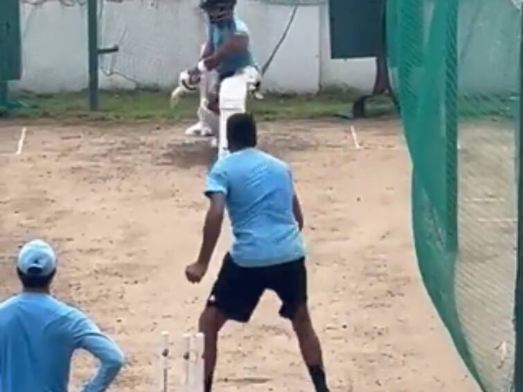 IND vs WI Tests Virat Kohli Plays Reverse Sweep Vs Ravichandran Ashwin During Net Session Video IND vs WI Tests: Virat Kohli Plays Uncharacteristic Reverse Sweep Against Ravichandran Ashwin During Net Session. WATCH