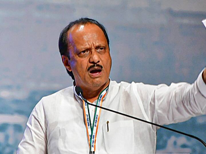 ajit pawar said I requested Supriya Sule to persuade sharad Sharad Pawar maharashtra ncp crisis Maharashtra: शरद पवार को लेकर अजित पवार बोले- 'मैंने कई बार सुप्रिया सुले से समझाने को कहा था लेकिन...'