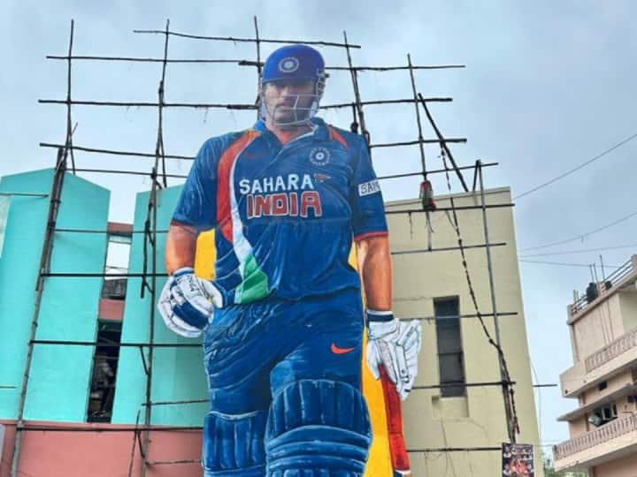Fans prepare for celebration ahead of Dhoni’s birthday, 52 feet tall cutout installed in Hyderabad