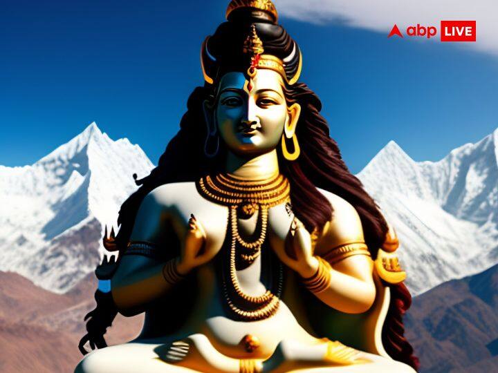 शिवभक्तों के लिए सावन का महीना बहुत ही महत्वपूर्ण होता है. लेकिन इस साल सावन में अधिकमास भी लगा है, जिसमें भगवान शिव और विष्णु जी दोनों की पूजा की जाएगी.