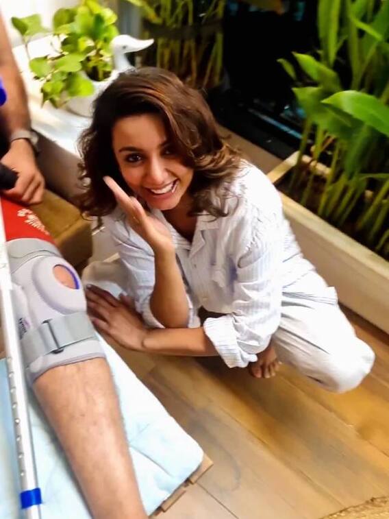 కాలు విరగ్గొట్టుకున్న నవదీప్- కామెడీ చేసిన తేజస్వి