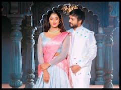 Keerthi Bhat Photos: కాబోయే భర్త కార్తీక్ తో కీర్తి పిక్స్