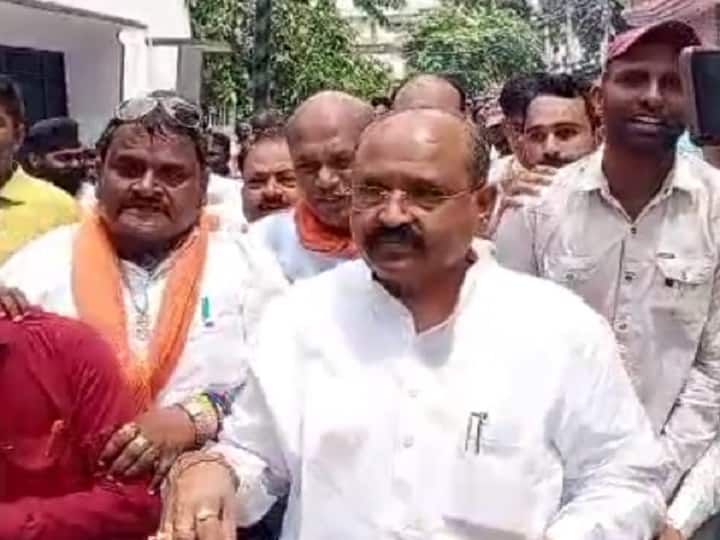 Rajasthan Assembly Elections 2023 Kota BJP leader Prahlad Gunjal Attack on Shanti Dhariwal ANN Rajasthan Election 2023: कोटा में तेज हो गई है राजनीतिक बयानबाजी, बीजेपी नेता ने कहा- बंद हो गई है शांति धारीवाल की दुकान