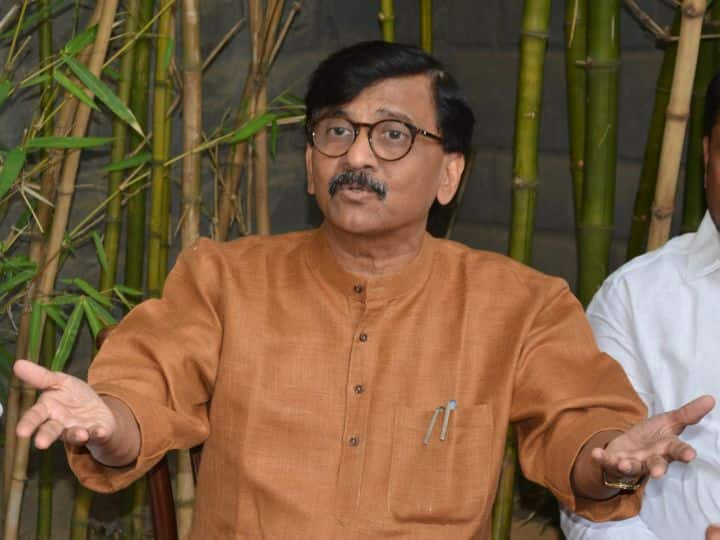 Sanjay Raut’s big claim amid speculation of displeasure of Shinde faction MLAs, said- In contact…