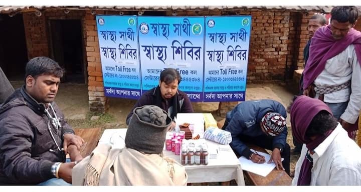 পরিবারের সকল সদস্যের আধার কার্ড বা খাদ্যসাথী কার্ডের জেরক্স কপি জমা দিয়ে তবেই আবেদন করতে হবে। মিলবে বছরে পরিবার পিছু ৫ লক্ষ টাকা করে চিকিৎসার সুবিধা।