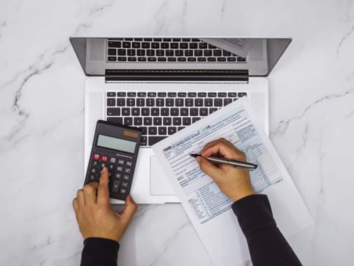 ITR Filing: Filing Tax Returns For The First Time? Here Are Some Useful Tips ITR Filing: Filing Tax Returns For The First Time? Here Are Some Useful Tips