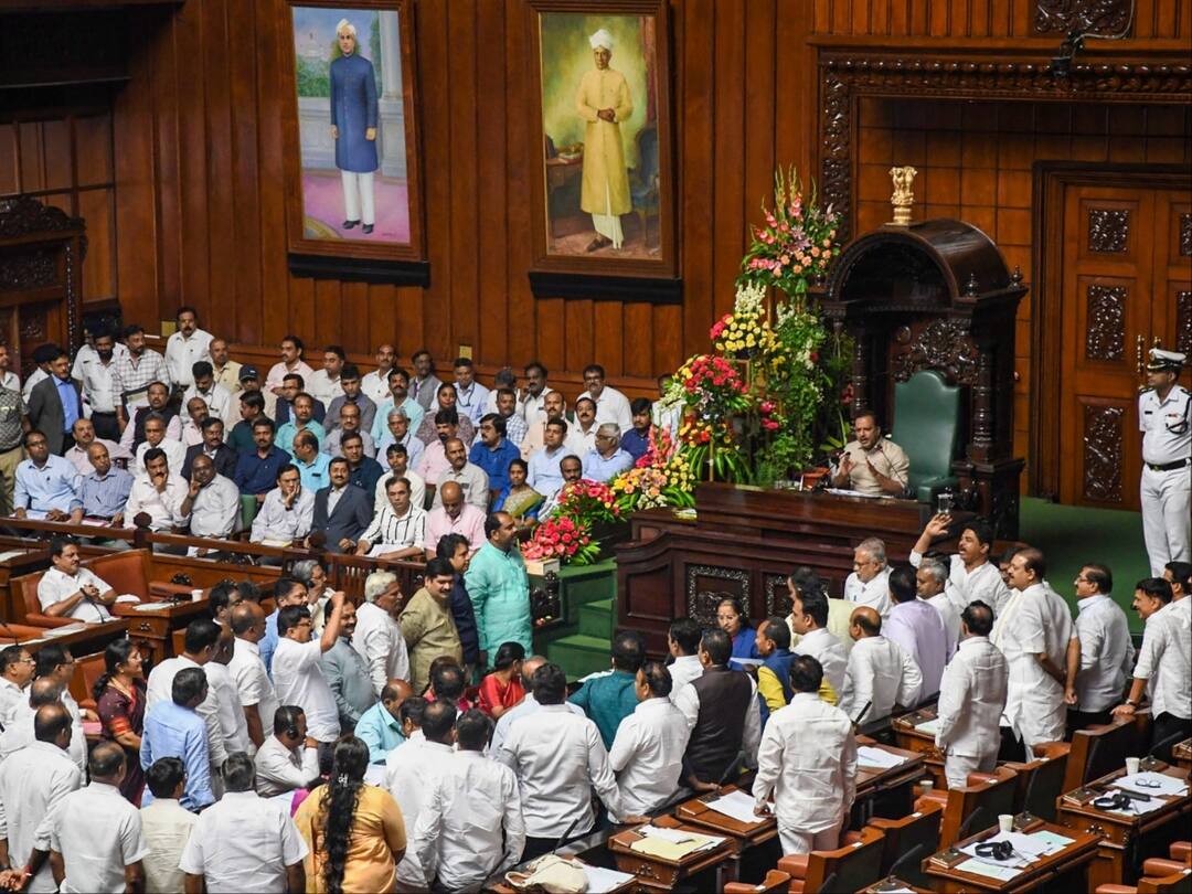 Driver's Suicide Attempt Sparks Uproar In Karnataka Assembly, Bommai Blames Agriculture Minister Driver's Suicide Attempt Sparks Uproar In Karnataka Assembly, Bommai Blames Agriculture Minister