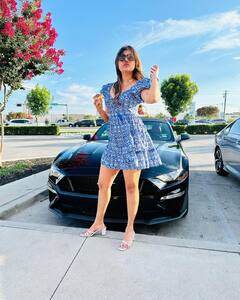 Rithu Chowdary Photos : డల్లాస్‌లో రీతూ చౌదరి షికార్లు, సరదాలు