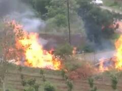 Ahmednagar Accident: इथेनॉलनं भरलेला टँकर पलटी झाला अन्...; पाथर्डीतील माणिकदौंडी घाटामध्ये बर्निंग टँकरचा थरार