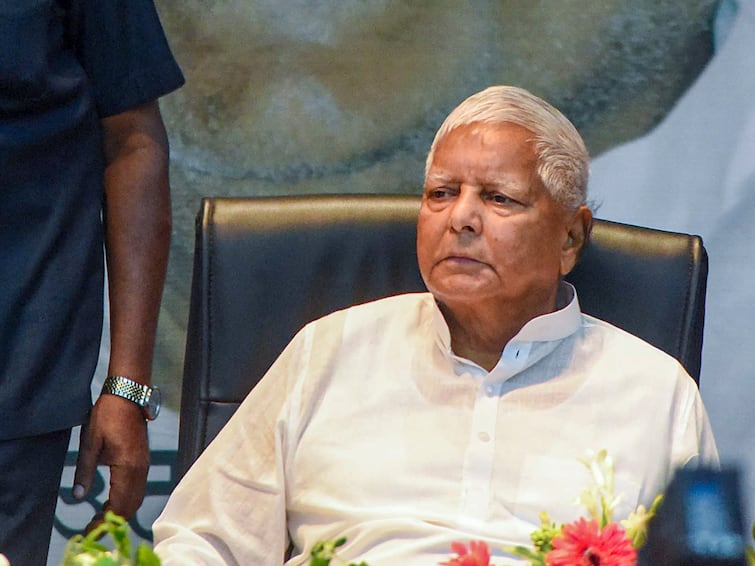 'Staying At PM House Without Wife Wrong': Lalu Prasad Yadav On Marriage Advise To Rahul Gandhi 'Staying At PM House Without Wife Wrong': Lalu Prasad Yadav On Marriage Advice To Rahul Gandhi