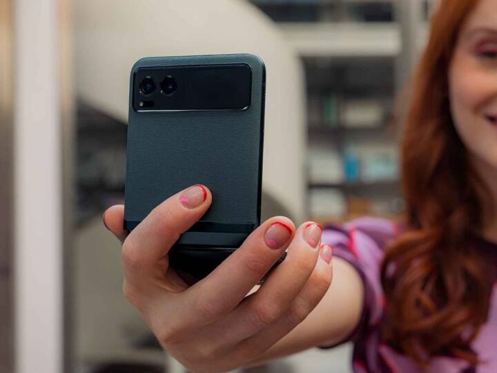 At Rs 59,999, the Moto Razr 40 is easily the most affordable new foldable phone in the Indian market. (Image: Motorola)