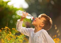 ਮਾਨਸੂਨ ਦੇ ਮੌਸਮ 'ਚ ਤੁਹਾਨੂੰ ਕਿੰਨਾ ਪੀਣਾ ਚਾਹੀਦੈ ਪਾਣੀ?, ਜਾਣੋ