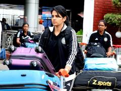 INDW vs BANW: वनडे-टी20 सीरीज के लिए बांग्लादेश पहुंची भारतीय महिला टीम, देखें तस्वीरें