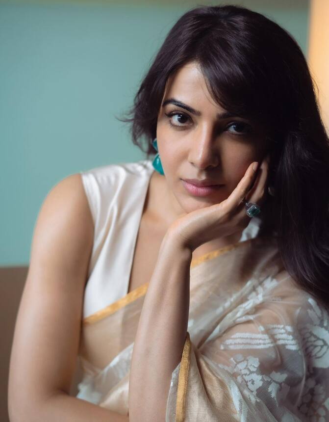 தற்போது சிட்டாடல் மற்றும் குஷி படத்தில் நடித்து வருகிறார். இதனை முடித்த பின்னர் இவர் மருத்துவ சிகிச்சை பெற்று உடலை பார்த்துகொள்ளவுள்ளார்.