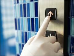 लिफ्ट में ऊपर-नीचे तीर वाले दो बटन होते हैं... जानिए कब-कौनसा दबाना चाहिए? बहुत लोग करते हैं ये गलती