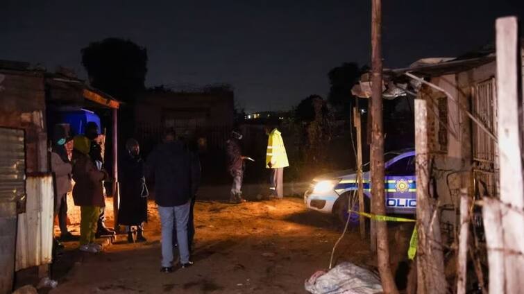 A major tragedy occurred in Johannesburg, South Africa, 16 people died painfully due to a gas leak. દક્ષિણ આફ્રિકાના જોહાનિસબર્ગમાં સર્જાઇ મોટી દુર્ઘટના, ગેસ લીક થવાને લીધે 16 લોકોના દર્દનાક મોત