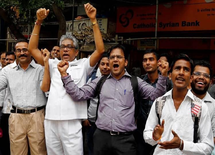 Chhattisgarh Govt announces DA Hike for state employees by 5 per cent ahead of elections DA Hike: इस राज्य के कर्मचारियों को मिला तगड़ा तोहफा, 5 फीसदी बढ़ गई हर महीने की सैलरी