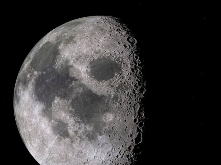 विज्ञान के क्षेत्र में अभूतपूर्व काम करने के लिए वैज्ञानिक यूजीन मर्ले शूमेकर को अमेरिका के तत्कालीन राष्ट्रपति जॉर्ज डब्ल्यू बुश ने सम्मानित भी किया था.