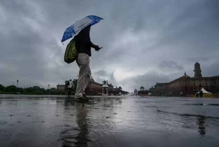 હવામાન વિભાગના જણાવ્યા અનુસાર આગામી થોડા દિવસોમાં વરસાદની અછતની ભરપાઈ થઈ શકે છે.