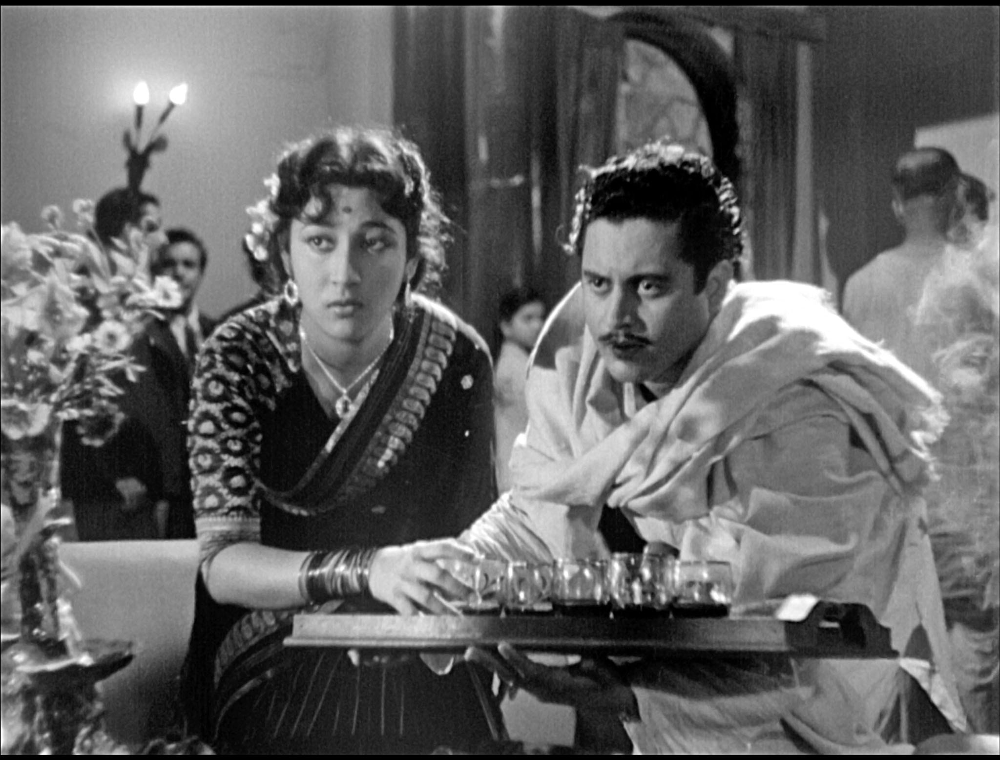 Guru Dutt Pyaasa guru-dutt-pyaasa