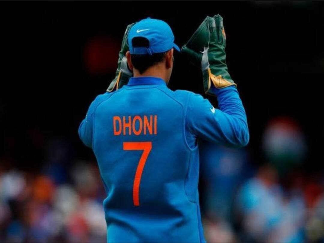 HBD MS Dhoni: தோனி ஏன் மாஸ்டர் மைண்ட்? முக்கியமான போட்டிகளில் தோனி எடுத்த எதிர்பாராத, வெற்றிகரமான 5 முடிவுகள்! HBD MS Dhoni Why Dhoni is a mastermind 5 unexpected successful results captaincy masterstroke from Dhoni in important matches HBD MS Dhoni: தோனி ஏன் மாஸ்டர் மைண்ட்? முக்கியமான போட்டிகளில் தோனி எடுத்த எதிர்பாராத, வெற்றிகரமான 5 முடிவுகள்!