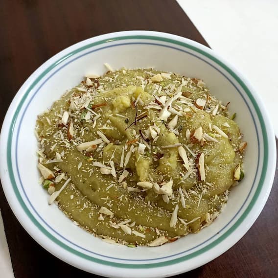 Sawan Special: सोमवार व्रत के लिए झटपट बनाएं काजू का हलवा...यहां जानें रेसिपी