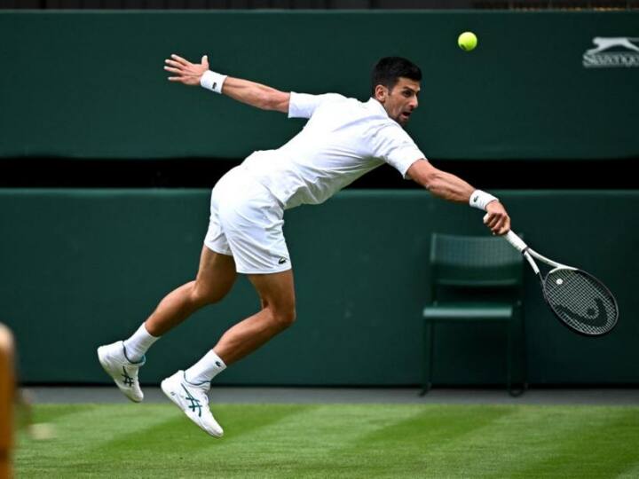 Wimbledon Djokovic eases past Wawrinka to reach last 16 of Grand Slam for 61st time Wimbledon: வாவ்ரின்காவை எளிதாக தோற்கடித்த ஜோகோவிச்… 61வது முறையாக கிரண்ட்ஸ்லாமின் லாஸ்ட் 16 சுற்றுக்குள் நுழைந்தார்!