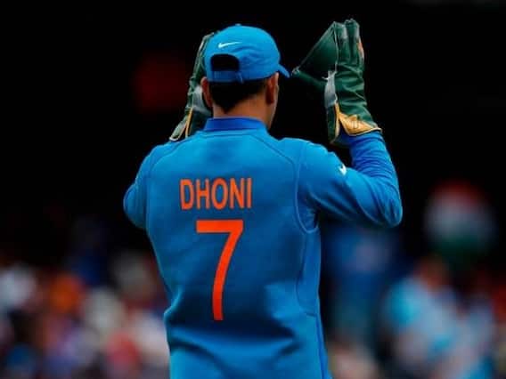 Happy Birthday MS Dhoni: क्रिकेट ही नहीं कमाई के भी महेंद्र ‘बाहुबली’, कई सौ करोड़ है ब्रांड धोनी की वैल्यू Happy Birthday MS Dhoni: क्रिकेट ही नहीं कमाई के भी महेंद्र ‘बाहुबली’, कई सौ करोड़ है ब्रांड धोनी की वैल्यू