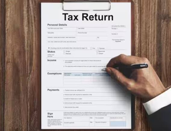 After how many days do I get the money after filing the income tax return?  know full details