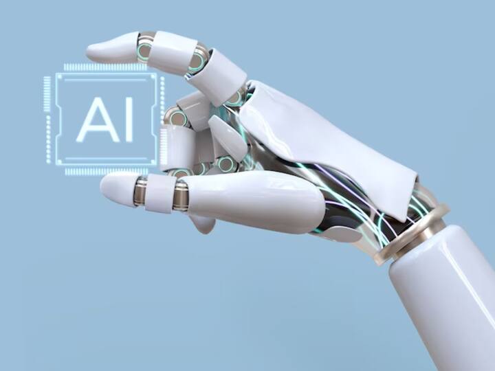 Stability AI CEO Says AI Will Replace Programmers Stability AI CEO: ఏఐతో ప్రోగ్రామర్ల ఉద్యోగాలకు ముప్పు, భవిష్యత్తులో వారి అవసరం ఉండదన్న ఏఐ సంస్థ సీఈవో