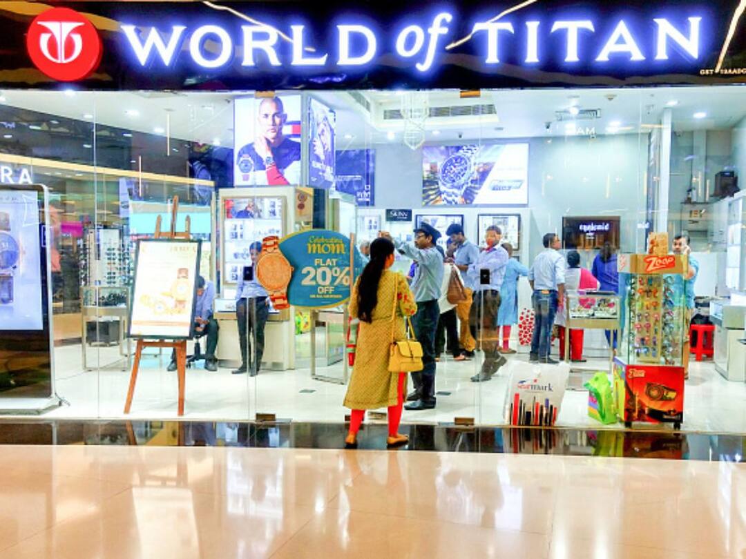 Titan Shines Following Strong Q1 Results, Brokerages Maintain 'Buy' Tag Titan Stock Shines Following Strong Q1 Results Brokerages Maintain 'Buy' Tag Titan Shines Following Strong Q1 Results, Brokerages Maintain 'Buy' Tag