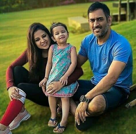 MS Dhoni: Captain cool MS Dhoni is celebrating his 42nd birthday, know the interesting love story of the cricketer on his birthday MS Dhoni: Captain cool MS Dhoni is celebrating his 42nd birthday, know the interesting love story of the cricketer on his birthday