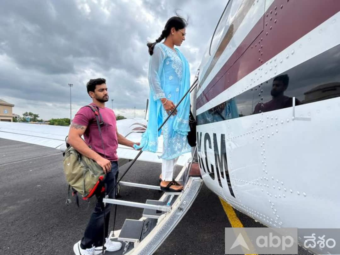YS Sharmila will make a key announcement today on merger of YSR Telangana Party in Congress at Idupulapaya బిడ్డల పేరు మీద ఆస్తులు రాసిన షర్మిల- పార్టీ విలీనంపై నేడు కీలక ప్రకటన!