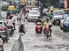 Delhi Rain: ਮੀਂਹ ਨੇ ਦਿੱਲੀ 'ਚ ਕੀਤਾ ਕਹਿਰ, ਸਵੇਰੇ ਤੋਂ ਪੈ ਰਿਹਾ ਲਗਾਤਾਰ ਪੈ ਰਿਹਾ ਮੀਂਹ, ਜਾਮ ਕਰਕੇ ਪਰੇਸ਼ਾਨ ਹੋਏ ਲੋਕ, ਵੇਖੋ ਤਸਵੀਰਾਂ