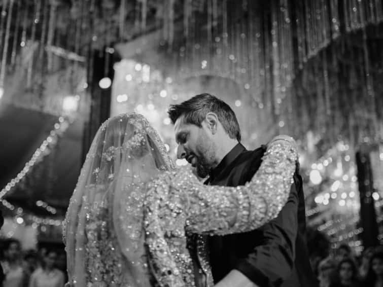 Shahid Afridi Comes Up With Heartwarming Post For Daughter Aqsa On Her Wedding 'I Would Never Leave Your Side': Shahid Afridi Comes Up With Heartwarming Post For Daughter Aqsa On Her Wedding