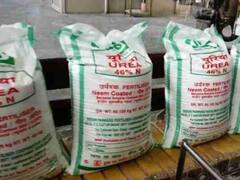 कृषि विभाग का दावा- अम्बिकापुर में नहीं हैं खाद की किल्लत, किसानों का आरोप हो रही कालाबाजारी