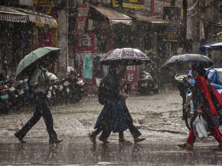 Weather Update Today 8 July Madhya Pradesh IMD Forecast Rainfall Alerts Bhopal Indore Jabalpur Ka Mausam MP Weather Today: मध्य प्रदेश में अगले 2-3 दिन तक झमाझम बारिश के आसार, भोपाल समेत 38 जिलों में IMD का अलर्ट