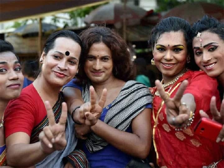 Indore Transgender clinic will open on lines of Karnataka Collector Ilayaraja T gave instructions MP News Ann MP News: कर्नाटक की तर्ज पर अब इंदौर में भी खुलेगा ट्रांसजेंडर क्लीनिक, कलेक्टर इलैयाराजा टी ने दिए निर्देश
