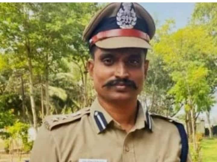 Dig Vijayakumar committed suicide by shooting himself with the gun of a security guard FIR - DIG Vijayakumar : ’இதை எப்படி பயன்படுத்துவது..’ : தனிப்பாதுகாப்பு காவலரின் துப்பாக்கியால் சுட்டு தற்கொலை செய்துகொண்ட டி.ஐ.ஜி.. வெளியான பரபரப்பு தகவல்கள்