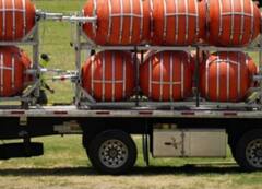 बढ़ सकती है रूस की मुसीबत! विरोध के बावजूद यूक्रेन को क्लस्टर बम देने जा रहा अमेरिका