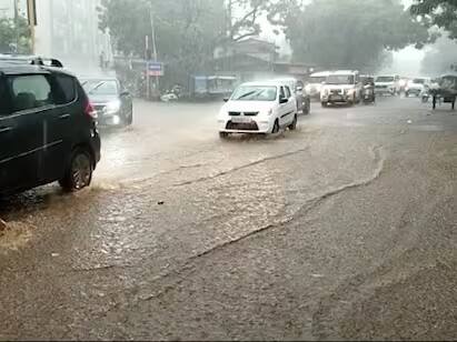 According to the forecast of the meteorological department, there will be heavy rain in Gujarat today and tomorrow Rain Forecast: રાજ્ય મેઘમહેર યથાવત, આજે અને આવતી કાલે આ જિલ્લામાં ભારે વરસાદની આગાહી