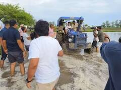 Rahul Gandhi In Sonipat: ਰਾਹੁਲ ਗਾਂਧੀ ਨੇ ਤੜਕਸਾਰ ਹੀ ਖੇਤਾਂ 'ਚ ਪਹੁੰਚ ਕੇ ਲਾਇਆ ਝੋਨਾ, ਟਰੈਕਟਰ ਵੀ ਚਲਾਇਆ