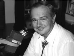 ਕੀ ਤੁਸੀਂ ਜਾਣਦੇ ਹੋ ਚੰਦ 'ਤੇ ਵੀ ਮਨੁੱਖੀ ਕਬਰ ਹੈ? ਜਾਣੋ ਕਿਸਦੀ ਹੈ