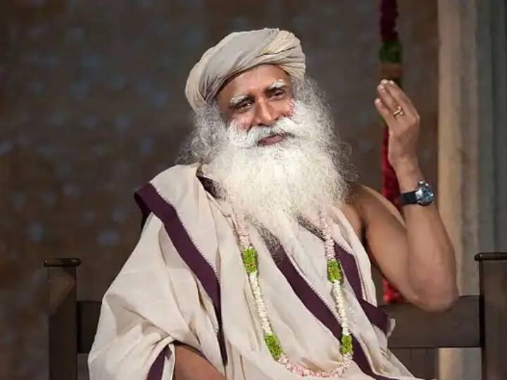 Sadhguru Isha Yoga says India has fifty crore youth power a miracle can be made out of it Sadhguru: “இந்தியா ஐம்பது கோடி இளைஞர்களைக் கொண்டது.. அது ஒரு  அதிசயமாக உருவெடுக்க முடியும்” - சத்குரு