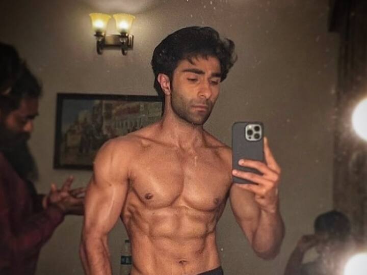 Aadar Jain has begun working on his upcoming series 'Unreal' in Udaipur. Aadar shared BTS pics from shoot